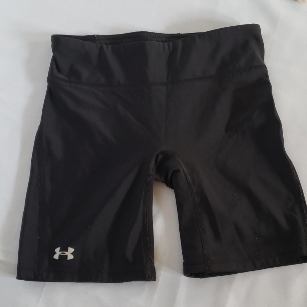 Black Inder Armour Biker Shorts sz XS